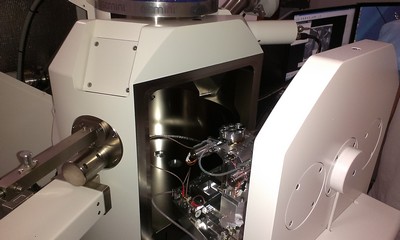 Camera porta-campioni del microscopio 